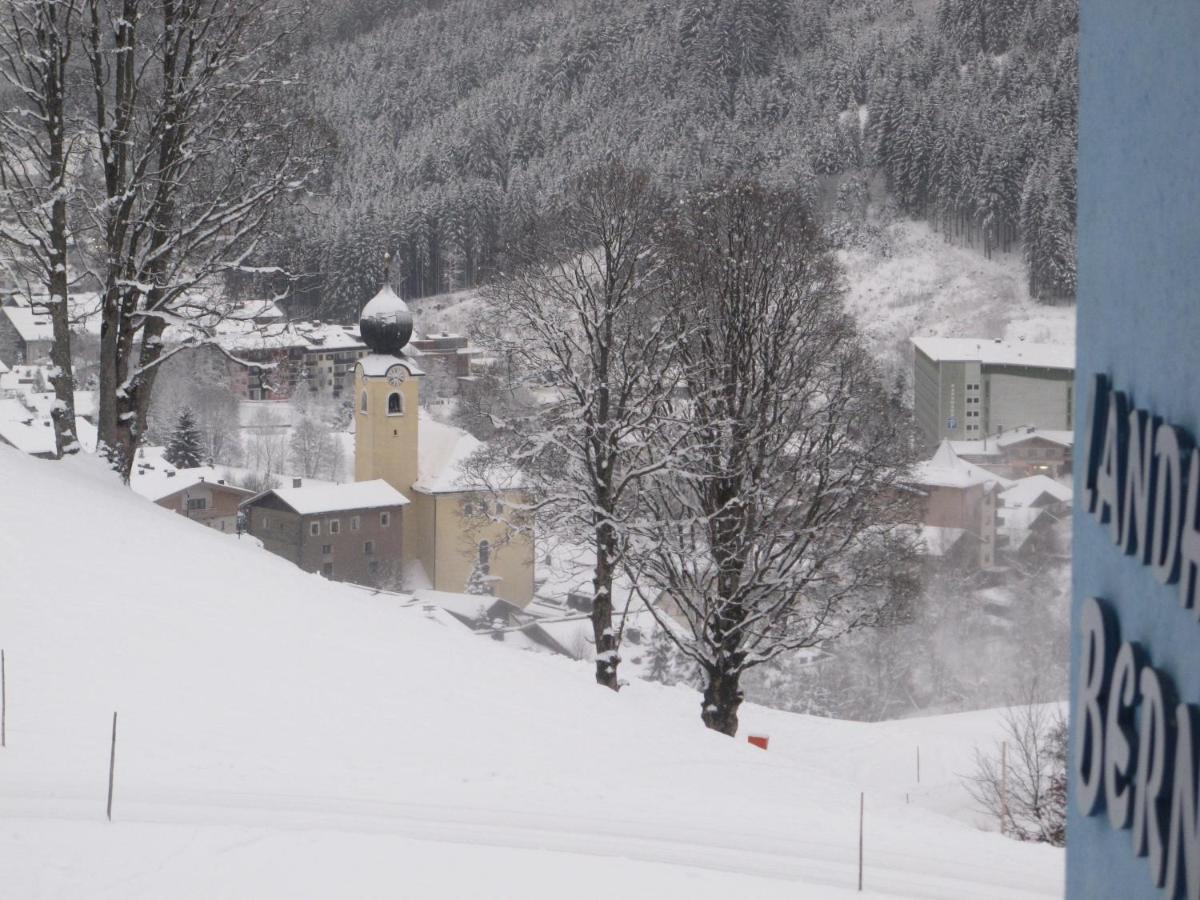 Saalbach Apartments Landhaus Bernkogel - Ski In Ski Out المظهر الخارجي الصورة