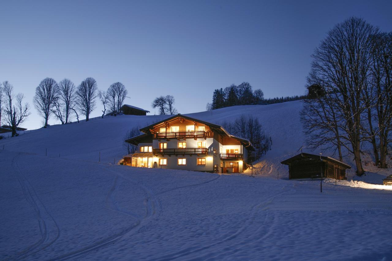 Saalbach Apartments Landhaus Bernkogel - Ski In Ski Out المظهر الخارجي الصورة